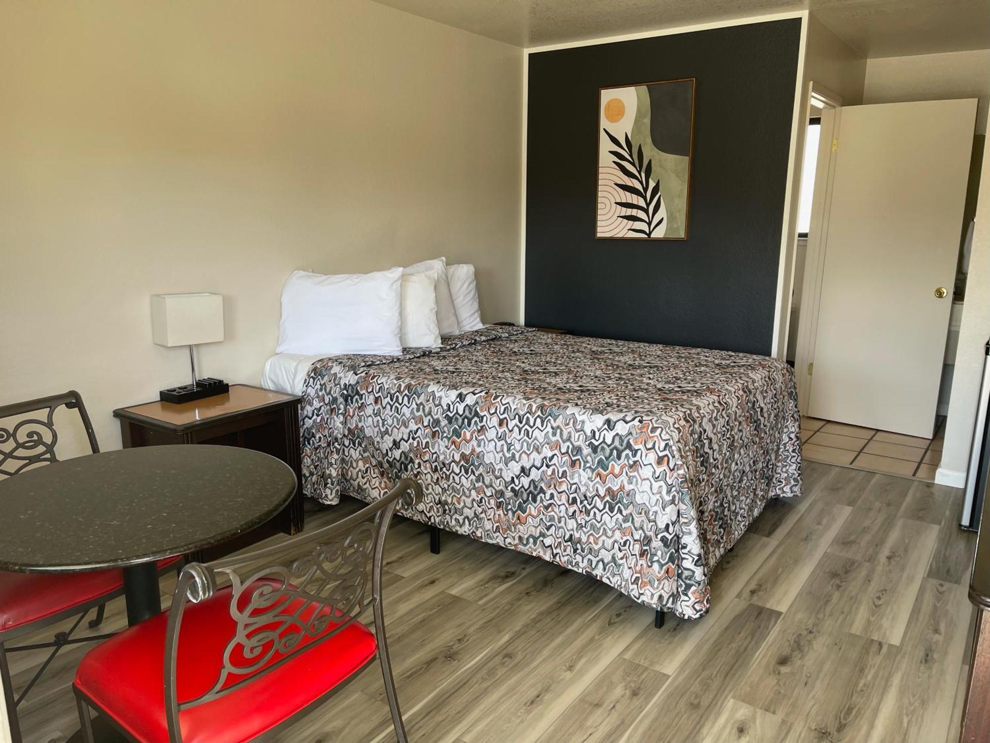 Soledad Motel 8 Экстерьер фото